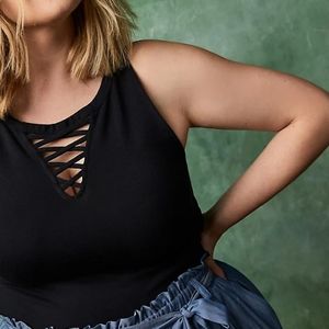 TORRID BLACK FOXY LACE UP TANK NWT